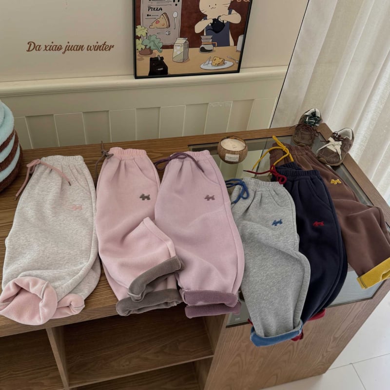 Bērnu bikses, korejiešu stilā, pamata stils, kokvilnas audums, 45% kokvilna, vecuma 3–8 gadi, rudens 2025