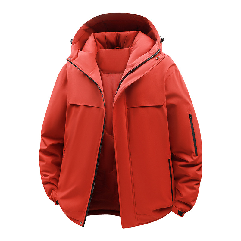 Chenille pūkuota striukė su gobtuvu ir užtrauktuku, itin trumpas ilgis, laisvas kirpimas, užpildas iš imitacinio šilko-pamuko