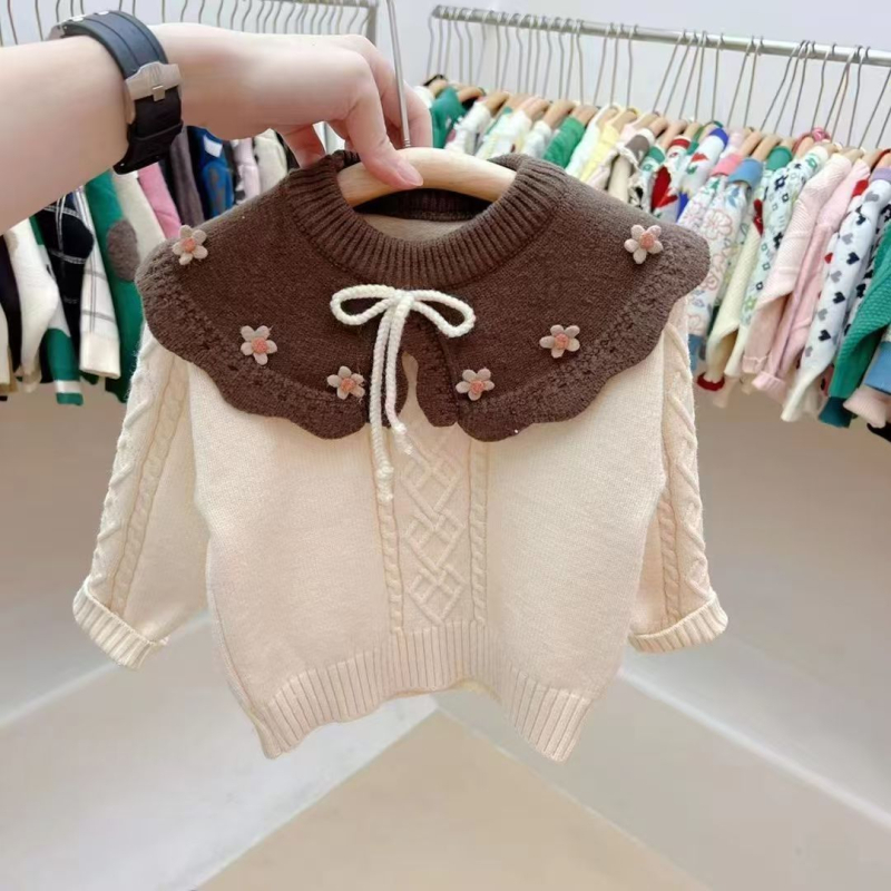 Bērnu adīts džemperis no truša kažokādas, apaļš kakla izgriezums, garās piedurknes, karikatūru raksts, ziemas garderobei