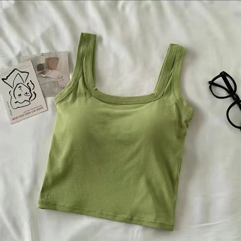 Памучна жилетка с квадратно деколте и широки презрамки, безшевна едночастна кройка, 100% памук, дебелина 141–160 г/м², подходяща за всички сезони