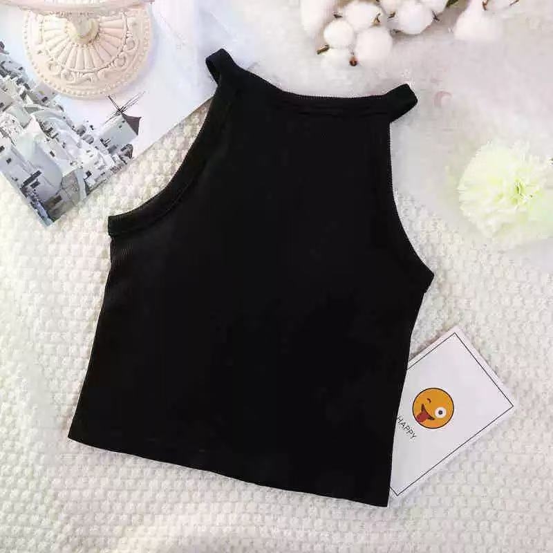 Halter top s punjenim šalicama, ugrađen dizajn leđa za lijep izgled, slim kroj, najlon s elastanom, super kratka duljina