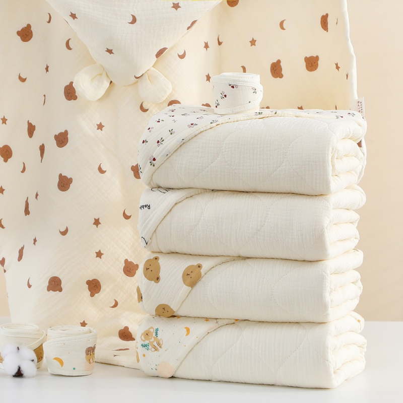 Dječji quilt od pamuka, punjenje od pamuka, cartoon uzorak, sve sezone za dojenčad i djecu od 1–3 godina