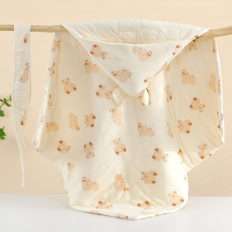 Dječji quilt od pamuka, punjenje od pamuka, cartoon uzorak, sve sezone za dojenčad i djecu od 1–3 godina