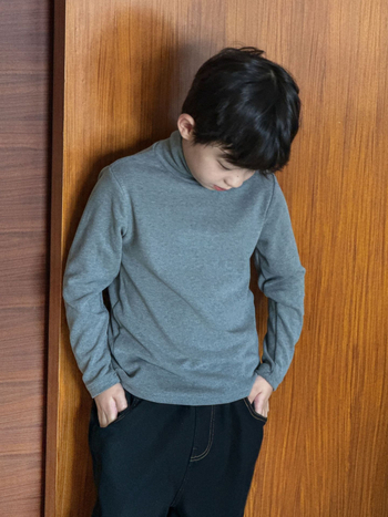 Bērnu garās piedurknes iekšējā T-krekls ar flisu oderi, korejiešu stilā, viskozes audums ar maigām apstrādēm, ziema 2025, zīmols S Planet