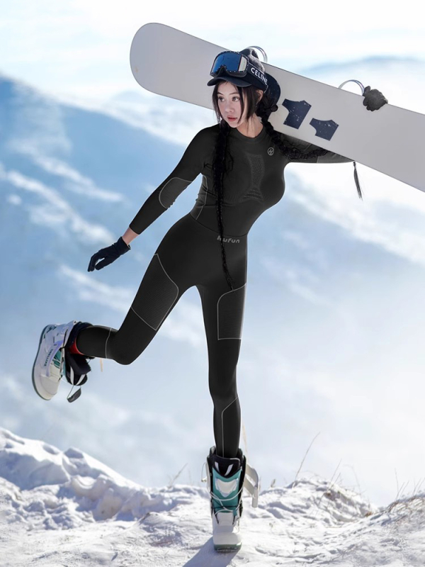 Skijaški donji sloj – tajice s brzim sušenjem, kompresijom i odvlačenjem vlage