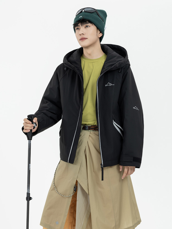 Ženska jakna s kapuljačom od pačjih perja, srednje duljine, 85–90% down, vjetrootporna i prozračna, za planinarenje i skijanje.