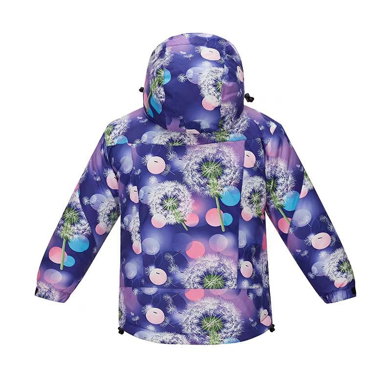 Geacă de schi pentru copii: respirabilă, impermeabilă, rezistentă la vânt, caldă, durabilă; material: amestec de fibre chimice; căptușeală: poliester; umplutură: PP bumbac