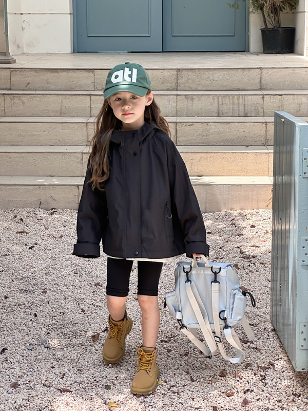 Unisex bērnu jaka - ūdensizturīga un pretvēja, ar kapuci, rāvējslēdzēja aizdare, Korejas stila casual (īsā garuma)