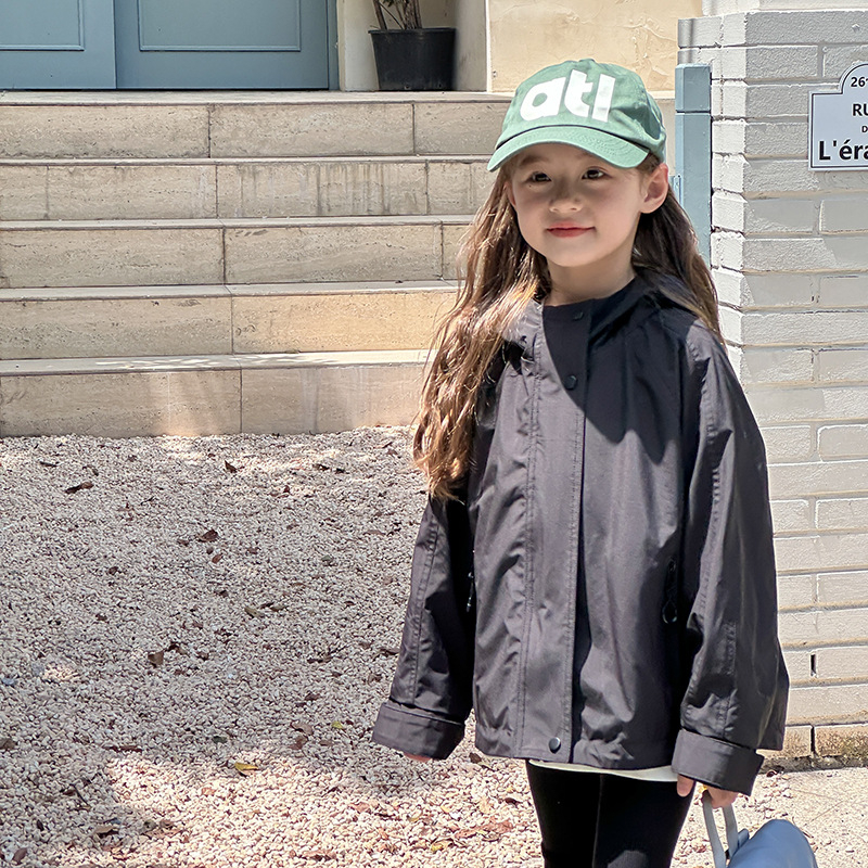 Unisex bērnu jaka - ūdensizturīga un pretvēja, ar kapuci, rāvējslēdzēja aizdare, Korejas stila casual (īsā garuma)