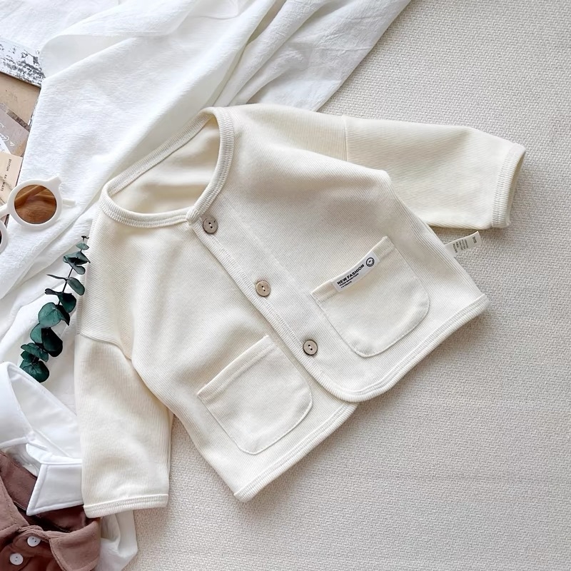 Bērnu rudens jaka, kokvilnas audums, garas piedurknes, apaļš kakls, vienrindu aizdare