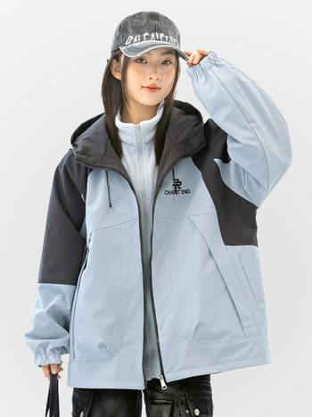 Meitenēm kapucēta jaka ar rāvējslēdzēju, augstu apkakli, garas piedurknes, poliester