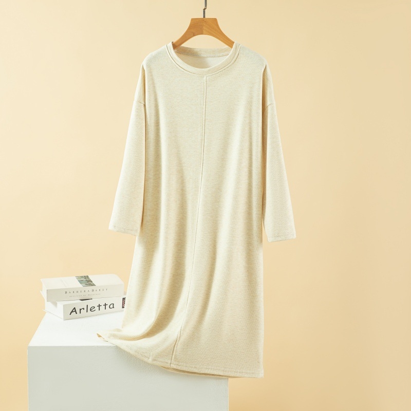 Γυναικείο νυχτικό σε μέγεθος Plus Size, με στρογγυλό λαιμό και μακριά μανίκια, μίνιμαλ μονόχρωμο στυλ — βαρύ ύφασμα 251–300 g/m2, κασμίρ προβάτου, 90–95% ακρυλικό