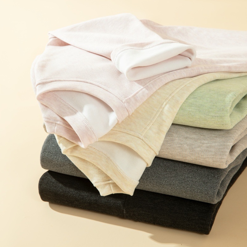 Γυναικείο νυχτικό σε μέγεθος Plus Size, με στρογγυλό λαιμό και μακριά μανίκια, μίνιμαλ μονόχρωμο στυλ — βαρύ ύφασμα 251–300 g/m2, κασμίρ προβάτου, 90–95% ακρυλικό