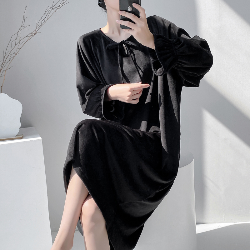 Νυχτικό Island Velvet με Panda print, φλις επένδυση, μακριά μανίκια, μεσαίου μήκους