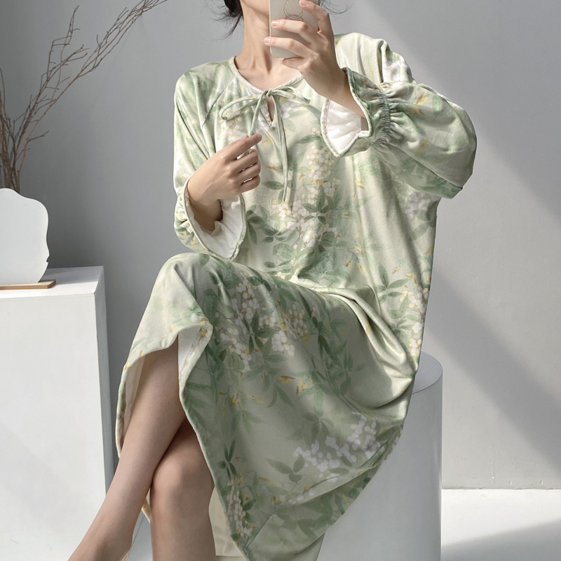 Νυχτικό Island Velvet με Panda print, φλις επένδυση, μακριά μανίκια, μεσαίου μήκους