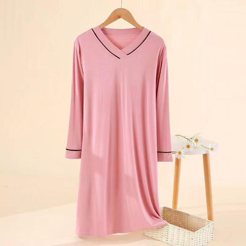 Νυχτερινό φόρεμα Modal με μακριά μανίκια και ενσωματωμένες cups στήθους, ένα κομμάτι, άνετη γραμμή, μήκος πάνω από το γόνατο