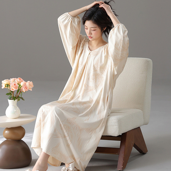 Νυχτερινή ρόμπα από πλεκτό βαμβάκι, μακριά μανίκια, στρογγυλός λαιμός, άνετη εφαρμογή, μακρύ μήκος (βάρος υφάσματος 181–200 g/m²)