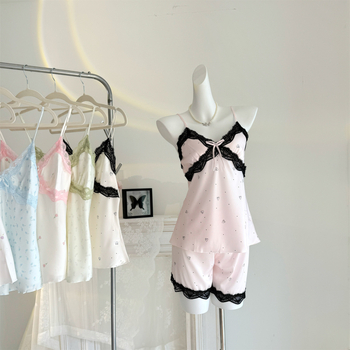 Γυναικείο νυχτερινό τοπ από ice silk με επένδυση στήθους — χωρίς μανίκια, τιραντάκια, V-λαιμό, ultrathin ύφασμα 81–100 g/m², 95–100% πολυεστέρας