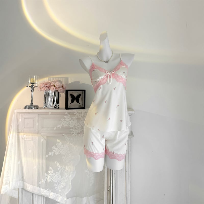 Γυναικείο νυχτερινό τοπ από ice silk με επένδυση στήθους — χωρίς μανίκια, τιραντάκια, V-λαιμό, ultrathin ύφασμα 81–100 g/m², 95–100% πολυεστέρας