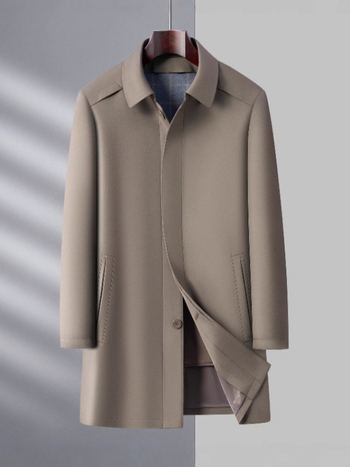 Палто с сваляема яка, ревър, едноредово закопчаване, дебел зимен модел, външен milk silk плат с 25% вълна, подплата 100% памук