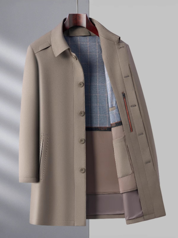 Палто с сваляема яка, ревър, едноредово закопчаване, дебел зимен модел, външен milk silk плат с 25% вълна, подплата 100% памук