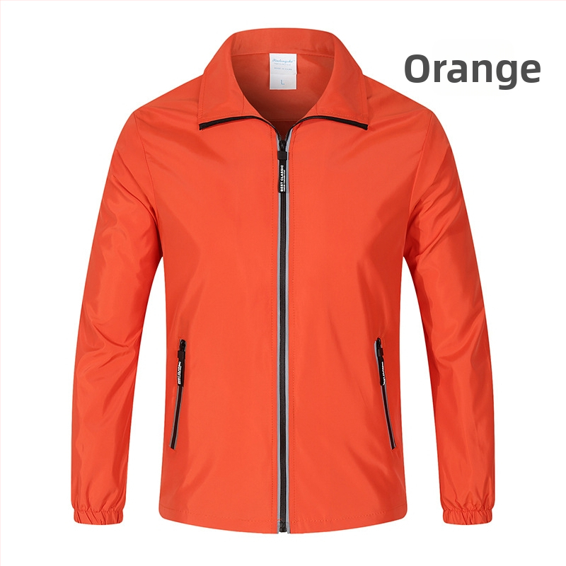 Szélvédő és vízálló kültéri munkaruha dzseki logóval és fényvisszaverő csíkkal, hosszú ujjú, gallér pile-stílusú, Hongkong-stílus, nyár 2022, felnőtt nő