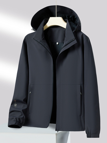 Мъжко спортно ветроустойчиво яке за открити условия - плат 88% найлон, 12% спандекс; качулка, която може да се сваля; ветроустойчиво; дълги ръкави