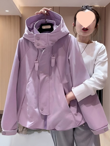 Chiasa dzseki | poliészter-spandex 95%+ keverék | A-vonalú sziluett | álló gallér | 2025 tavasz