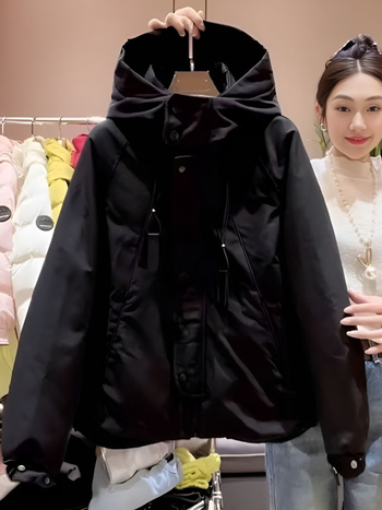 Chiasa dzseki | poliészter-spandex 95%+ keverék | A-vonalú sziluett | álló gallér | 2025 tavasz