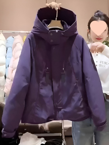 Chiasa dzseki | poliészter-spandex 95%+ keverék | A-vonalú sziluett | álló gallér | 2025 tavasz