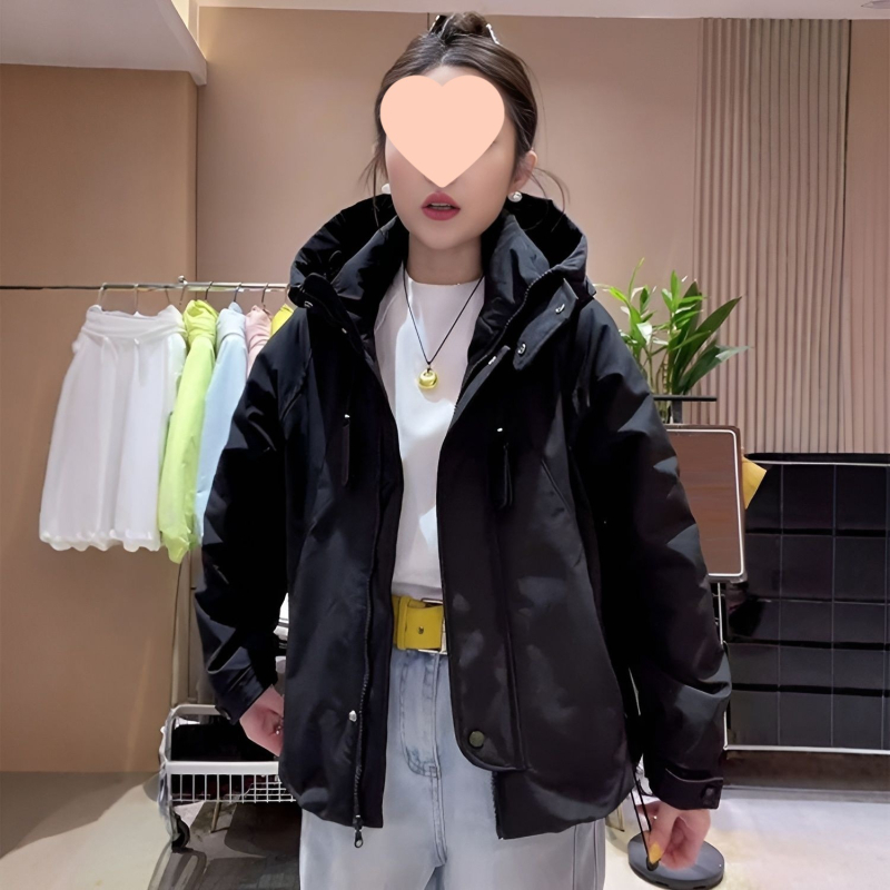 Chiasa dzseki | poliészter-spandex 95%+ keverék | A-vonalú sziluett | álló gallér | 2025 tavasz