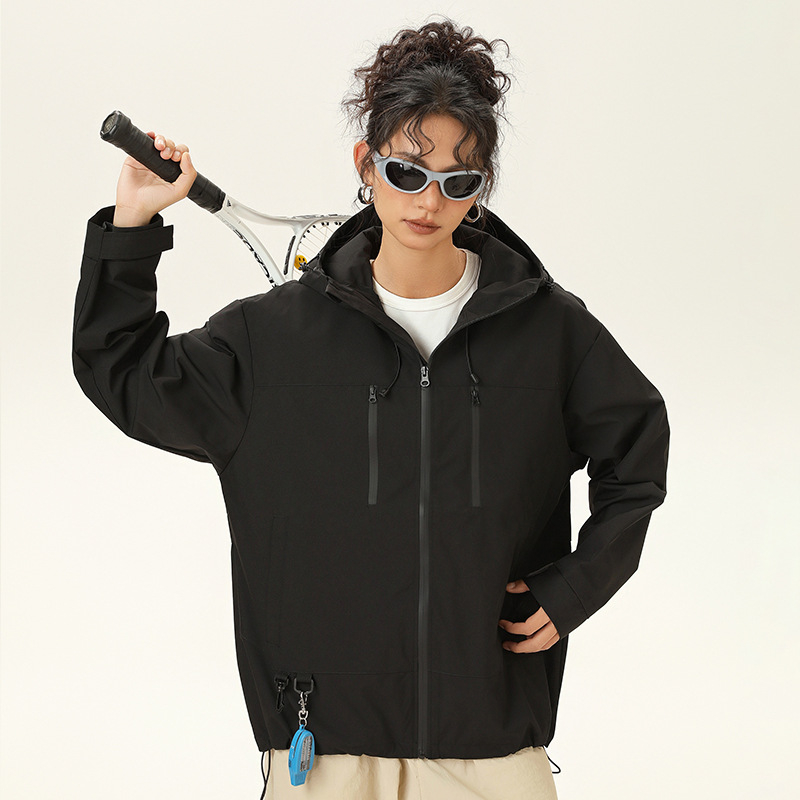 Jakna s kapuljačom, rever ovratnik, zatvarač sprijeda, slobodan kroj (100% poliester)