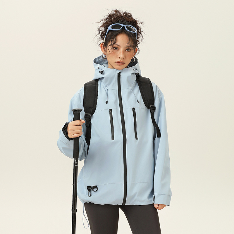 Jakna s kapuljačom, rever ovratnik, zatvarač sprijeda, slobodan kroj (100% poliester)