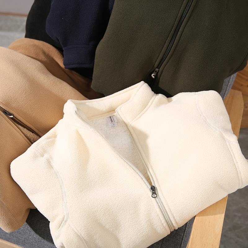 Muška jakna s kapuljom i zatvaračem, stojeći ovratnik, slobodan kroj, dugi rukavi, poliester – jesen