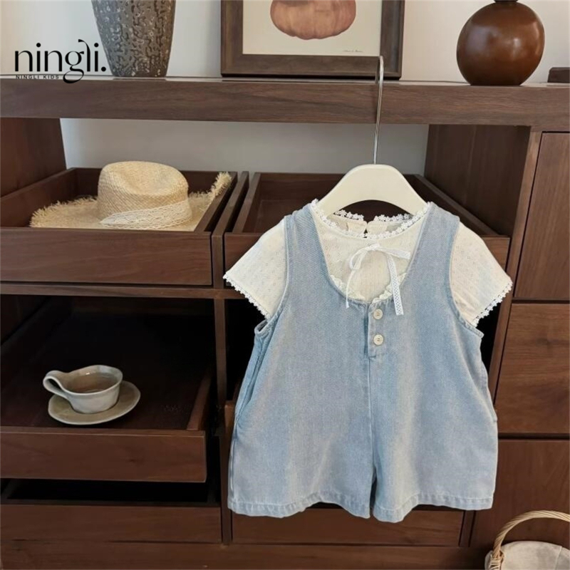 Bērnu komplekts: kokvilnas T-krekls ar izšūtu sirdi un džinsa svārki ar siksniņām, mīksts materiāls, vasara