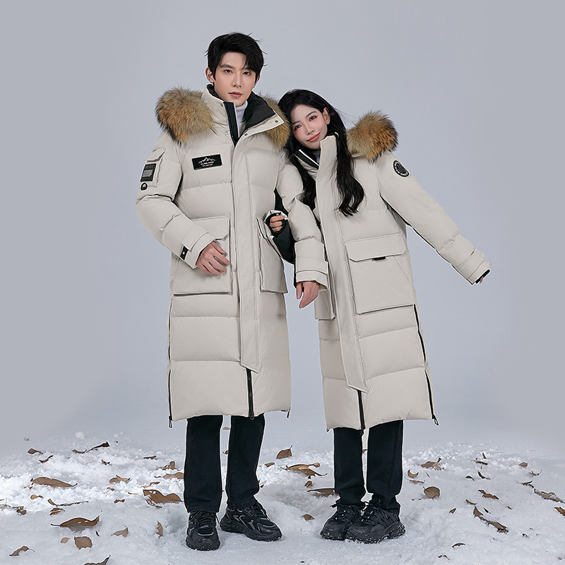 Uniszex rendkívüli hideg libatoll kabát, térd alá érő hosszúság, töltet >450 g, tolltartalom 86–90%, védelem -50…-20°C, cipzár