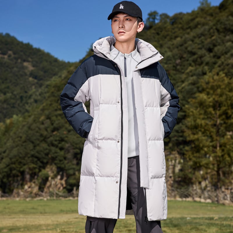 Uniszex rendkívüli hideg libatoll kabát, térd alá érő hosszúság, töltet >450 g, tolltartalom 86–90%, védelem -50…-20°C, cipzár