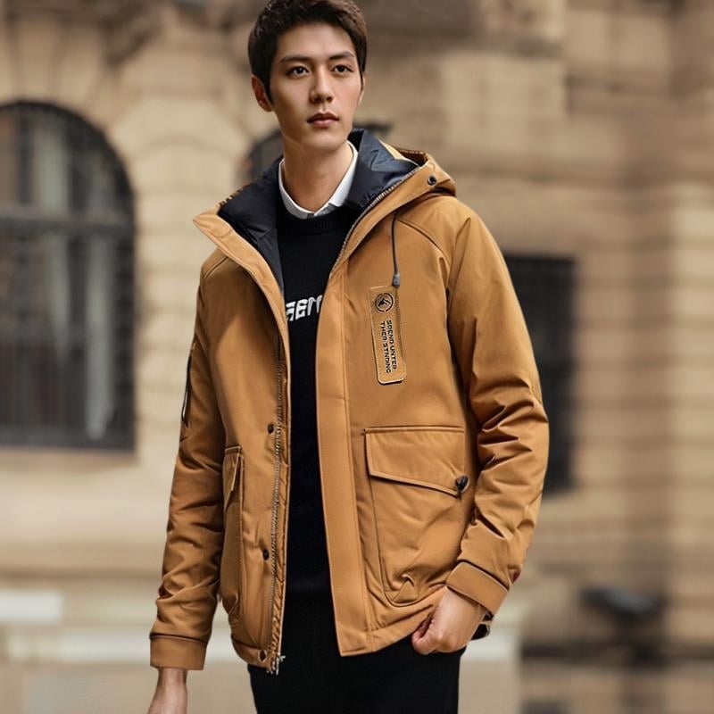 Férfi vastag téli pehelydzseki kapucnival, kacsa tollal töltve, tolltartalom 86–90%, cipzár, álló gallér