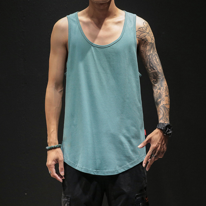 Vīriešu bez piedurknēm top ar Hong Kong stila sporta dizainu, vaļīgs griezums, lina audums, apaļš kakla izgriezums, izmazgāts un nolietots, vasaras sezonai