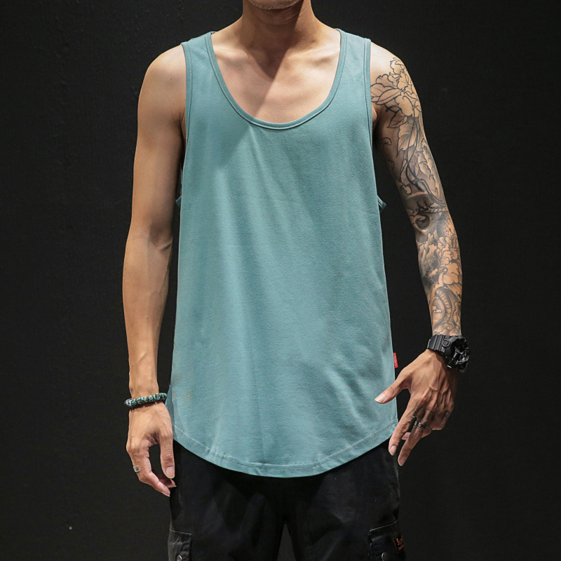 Vīriešu bez piedurknēm top ar Hong Kong stila sporta dizainu, vaļīgs griezums, lina audums, apaļš kakla izgriezums, izmazgāts un nolietots, vasaras sezonai
