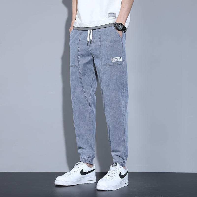 Jeans bărbați stil coreean, croială lejeră, talie medie, închidere cu șnur, denim din bumbac, detaliu etichetă