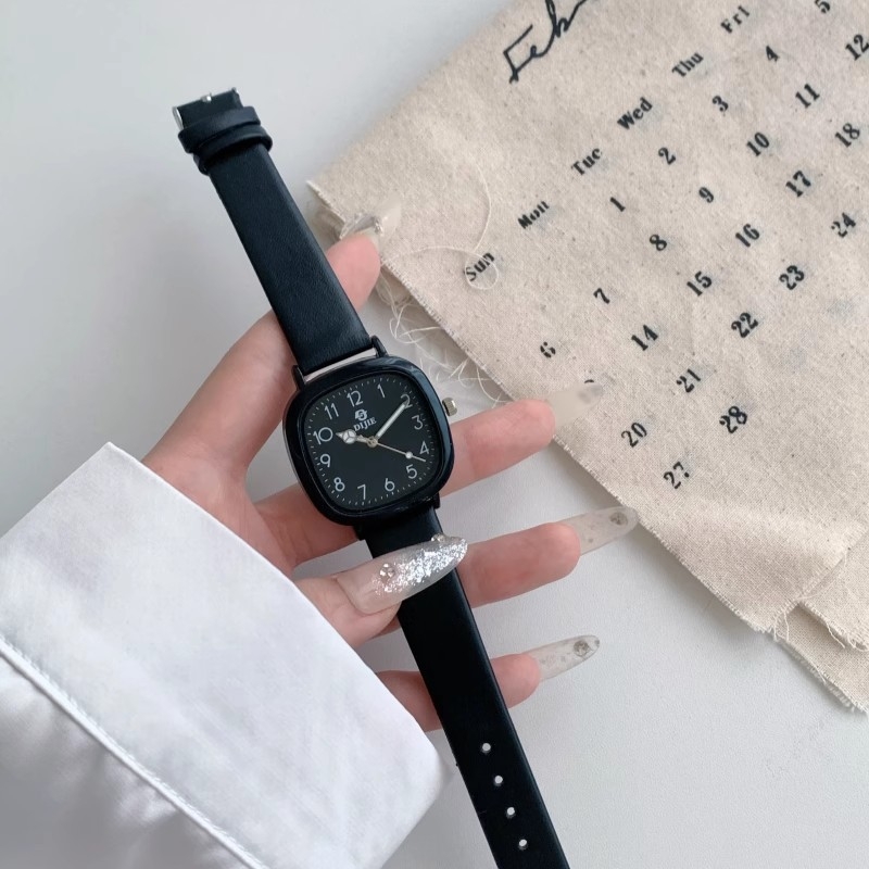 Ceas cu cadran pătrat, mișcare quartz, carcasă din oțel inoxidabil, curea din piele sintetică