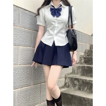 Cămașă în stil colegial, croială lejeră, guler înalt, mânecă jumătate