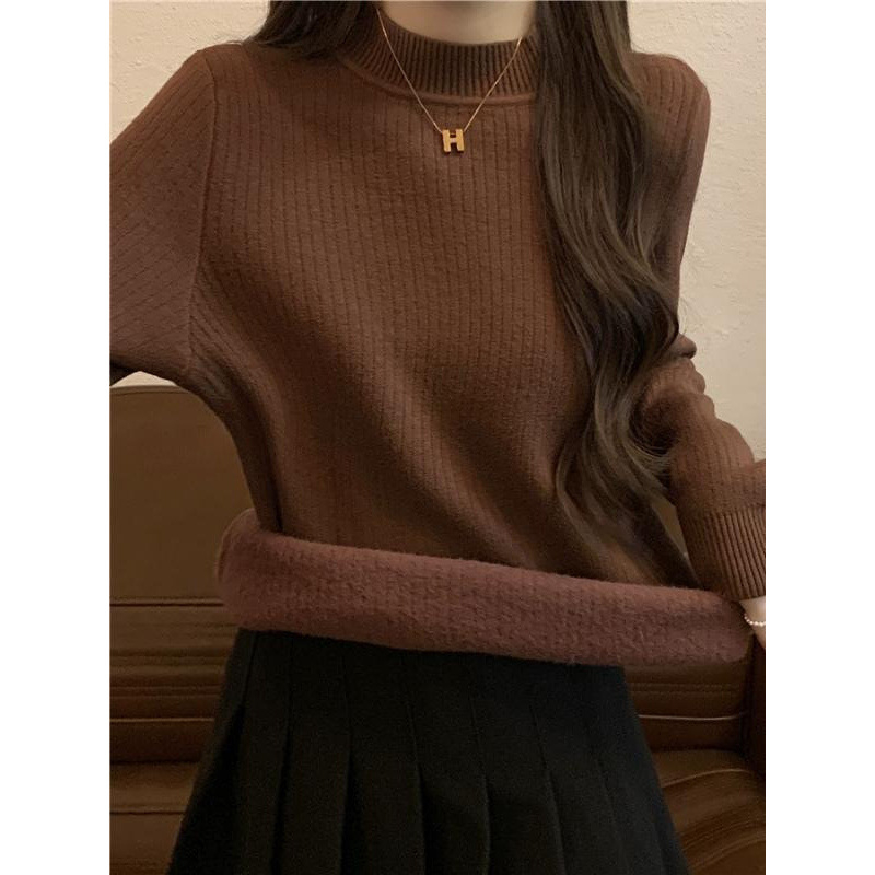 Naistepullover pool-kõrge kaelusega, viskooskiududest, sametise tekstuuriga, pikad varrukad