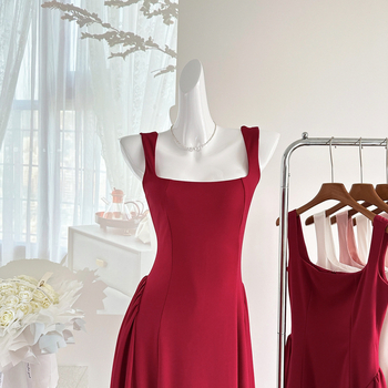 Рокля с презрамки в френски стил, висока талия, памук, цип (Памук; Висока талия; Цип; Презрамки; Френски стил)