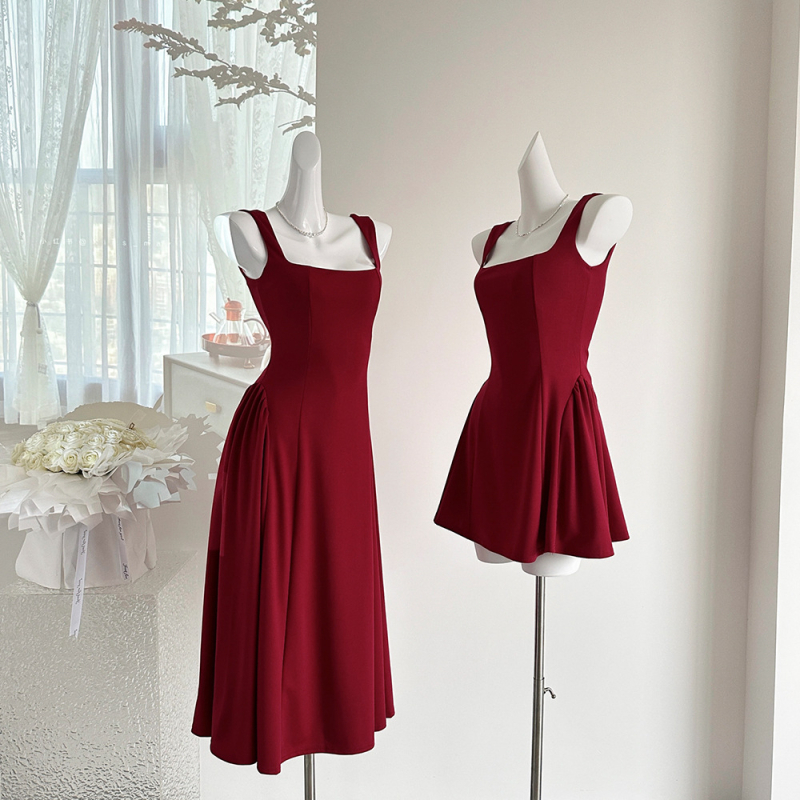 Рокля с презрамки в френски стил, висока талия, памук, цип (Памук; Висока талия; Цип; Презрамки; Френски стил)