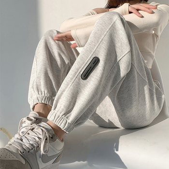 Бременски джогър панталони с подплата, свободен силует, средна дебелина, еластично тъкане, памук-полиестер с еластан и полиестер, опора за корема