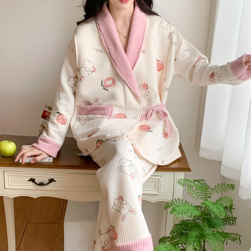 Тричастен майчин комплект пижами с кардиган за кърмене, въдушен памук, 100% полиестер, дълги ръкави, панталони, есен 2025