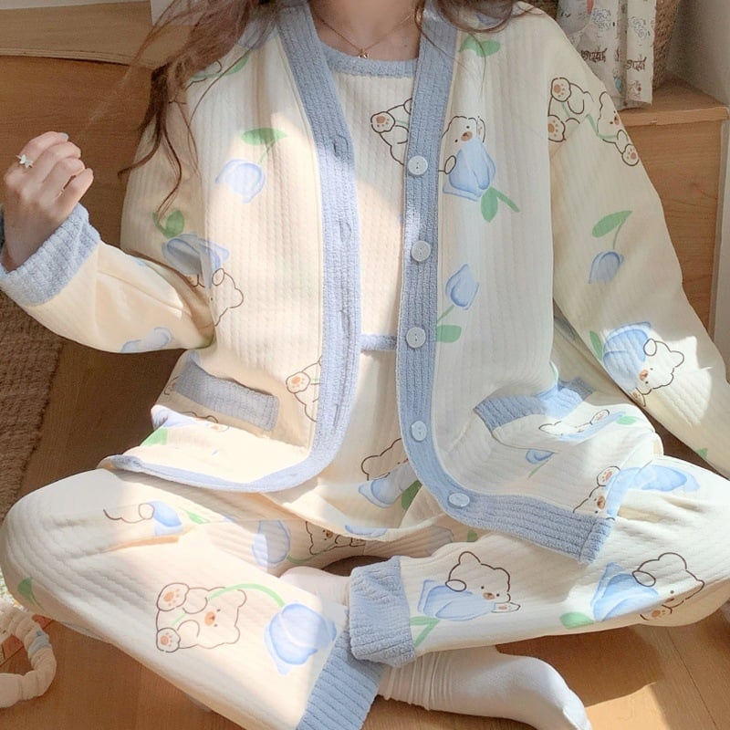 Māmiņu un zīdīšanas pidžamu komplekts no kokvilnas un poliesteres maisījuma, augu un ziedu raksts, garas piedurknes, bikses, zīdīšanas atvērums, rudens 2024