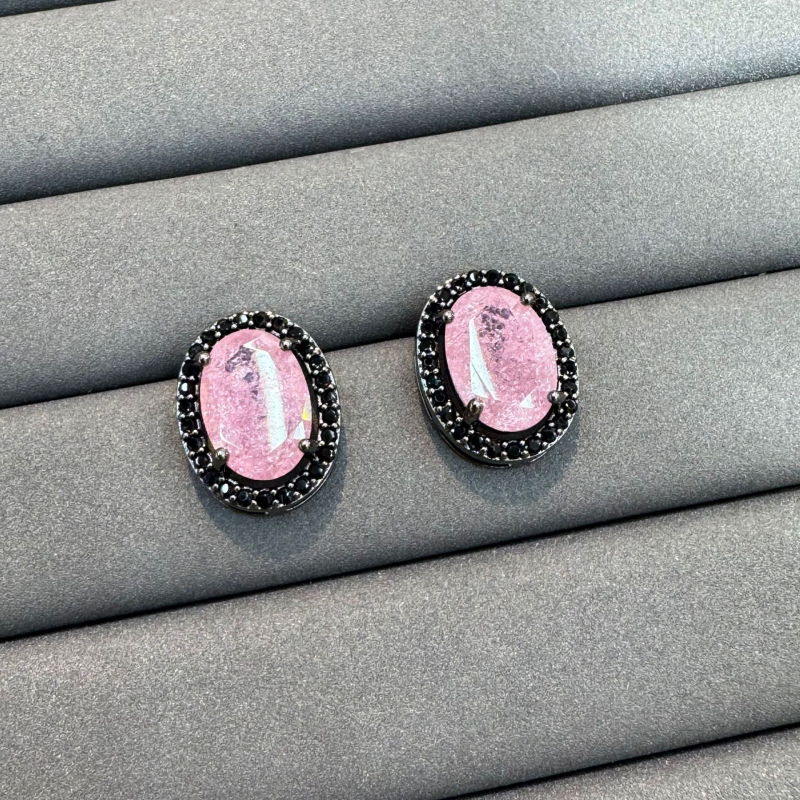 Auskari ar cirkoniem, sirds formā, zeltīta vara, elektroplakēšana, 925 sudraba ausu stīpiņas, gaišs luksusa stils